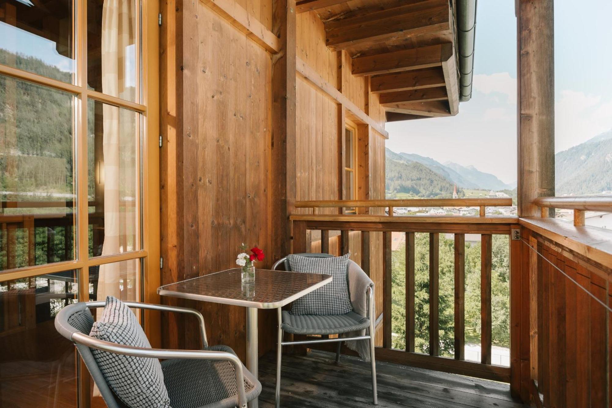 Neueroeffnung Miaflor Familien- & Aktivresort ريد إم أوبيرينتال الغرفة الصورة