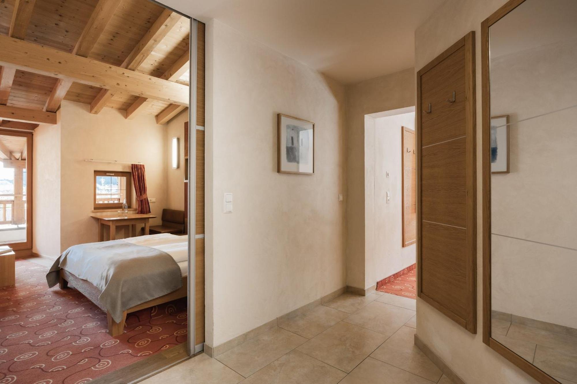 Neueroeffnung Miaflor Familien- & Aktivresort ريد إم أوبيرينتال المظهر الخارجي الصورة
