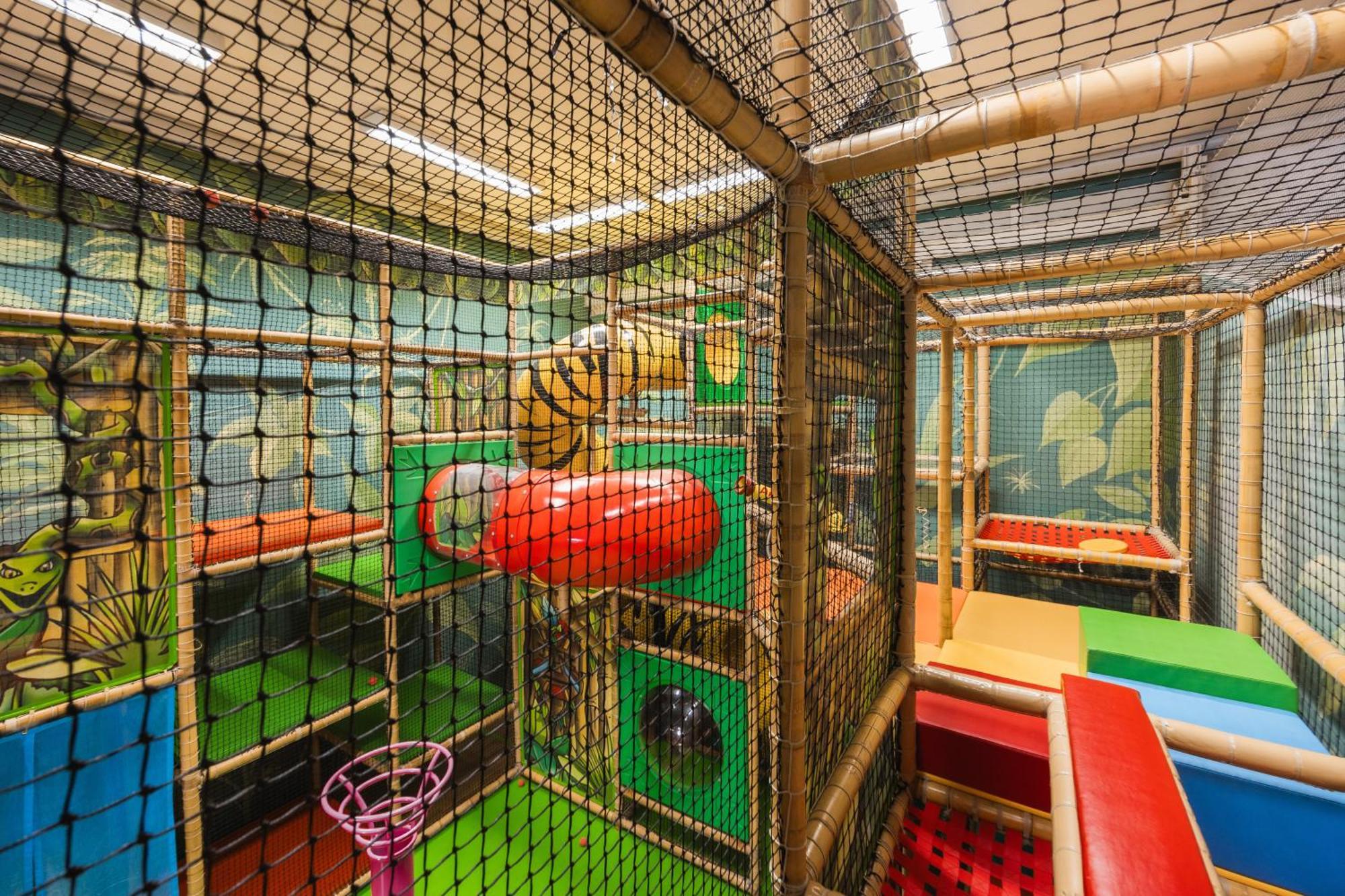 Neueroeffnung Miaflor Familien- & Aktivresort ريد إم أوبيرينتال المظهر الخارجي الصورة