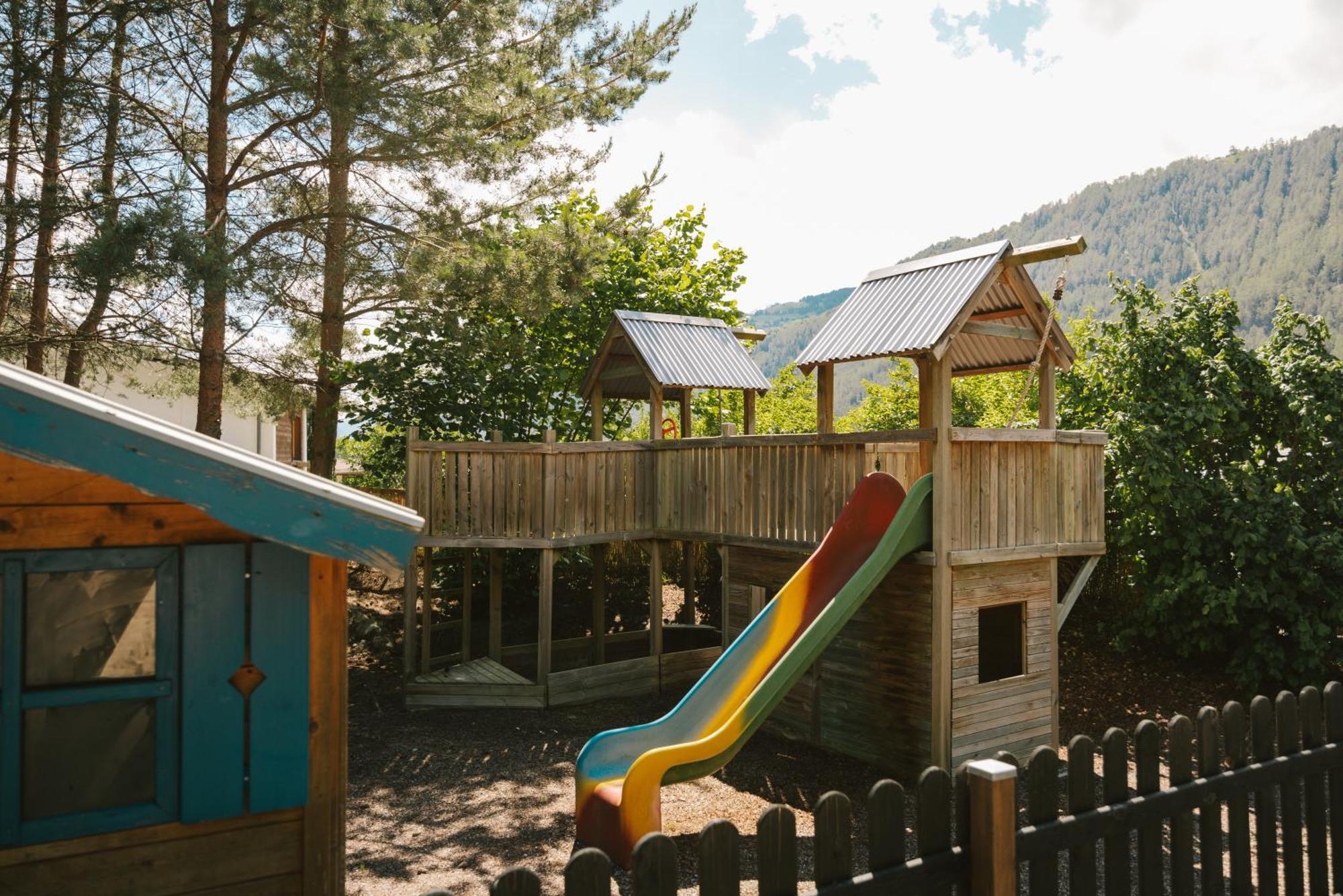 Neueroeffnung Miaflor Familien- & Aktivresort ريد إم أوبيرينتال المظهر الخارجي الصورة