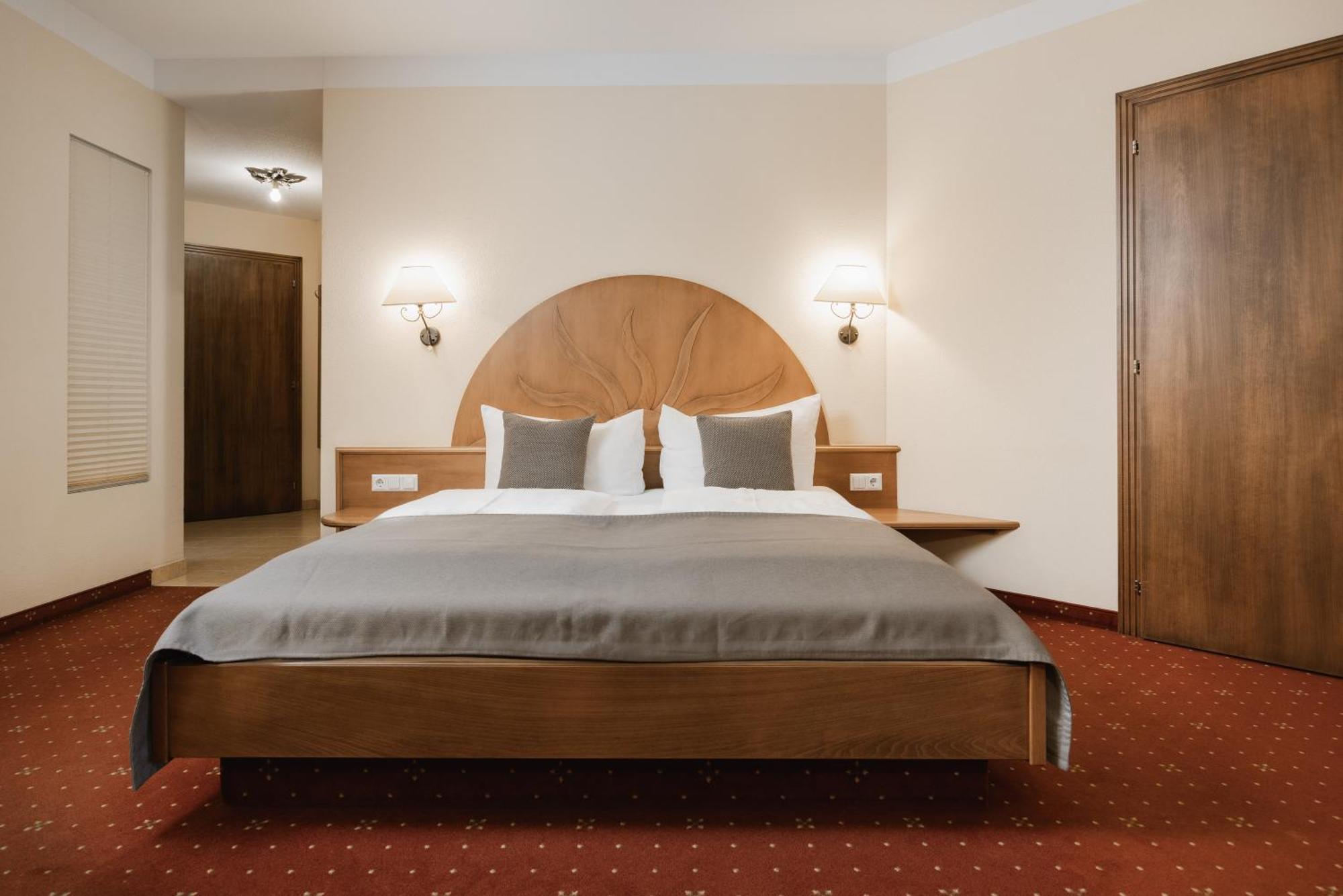 Neueroeffnung Miaflor Familien- & Aktivresort ريد إم أوبيرينتال المظهر الخارجي الصورة